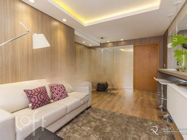 Apartamento com 89m², 3 dormitórios, 1 suíte, 2 vagas, Chácara das Pedras em Porto Alegre