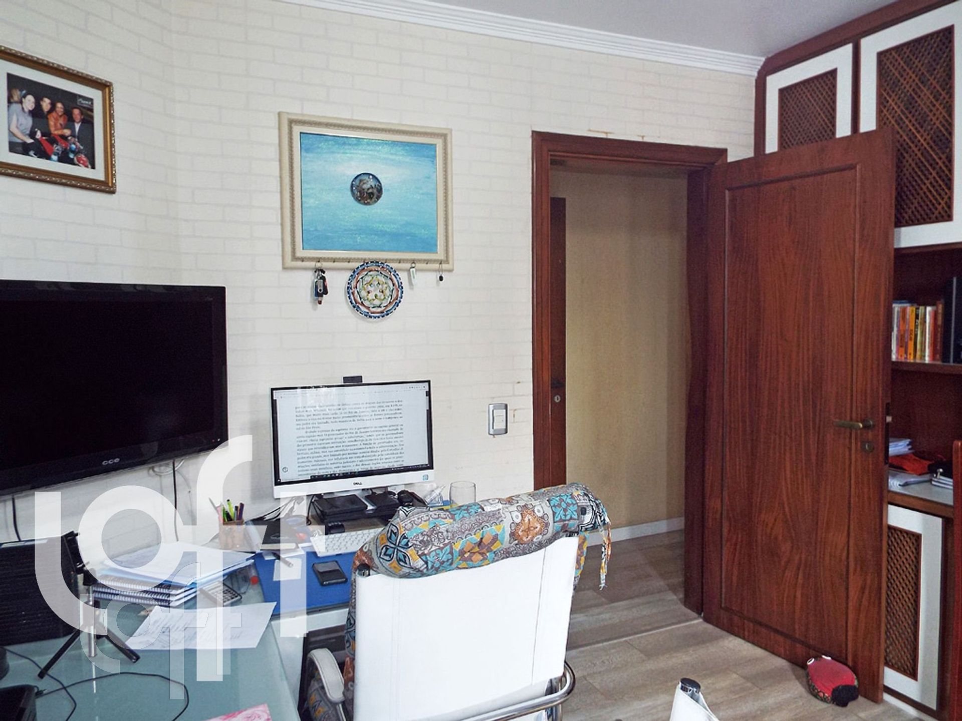 Apartamento à venda com 4 quartos, 160m² - Foto 2