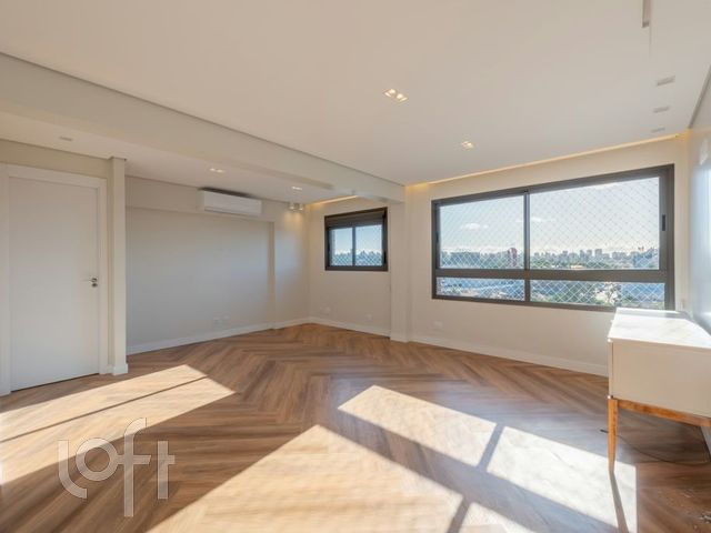 Apartamento com 82m², 3 dormitórios, 1 suíte, 2 vagas, Vila Ipiranga em Porto Alegre