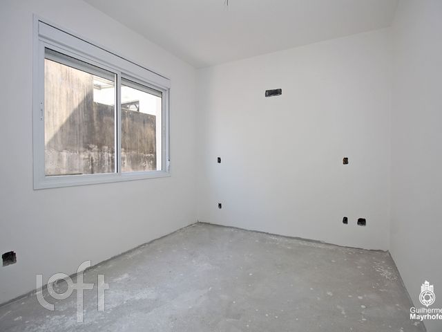 Apartamento com 67m², 2 dormitórios, 1 suíte, 1 vaga, Higienópolis em Porto Alegre