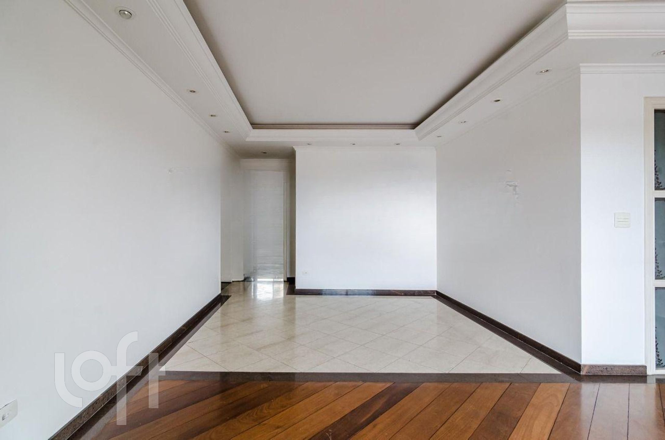 Apartamento à venda com 3 quartos, 184m² - Foto 4