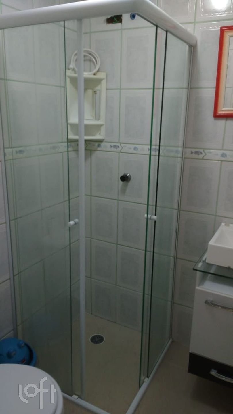 Apartamento à venda com 2 quartos, 40m² - Foto 17