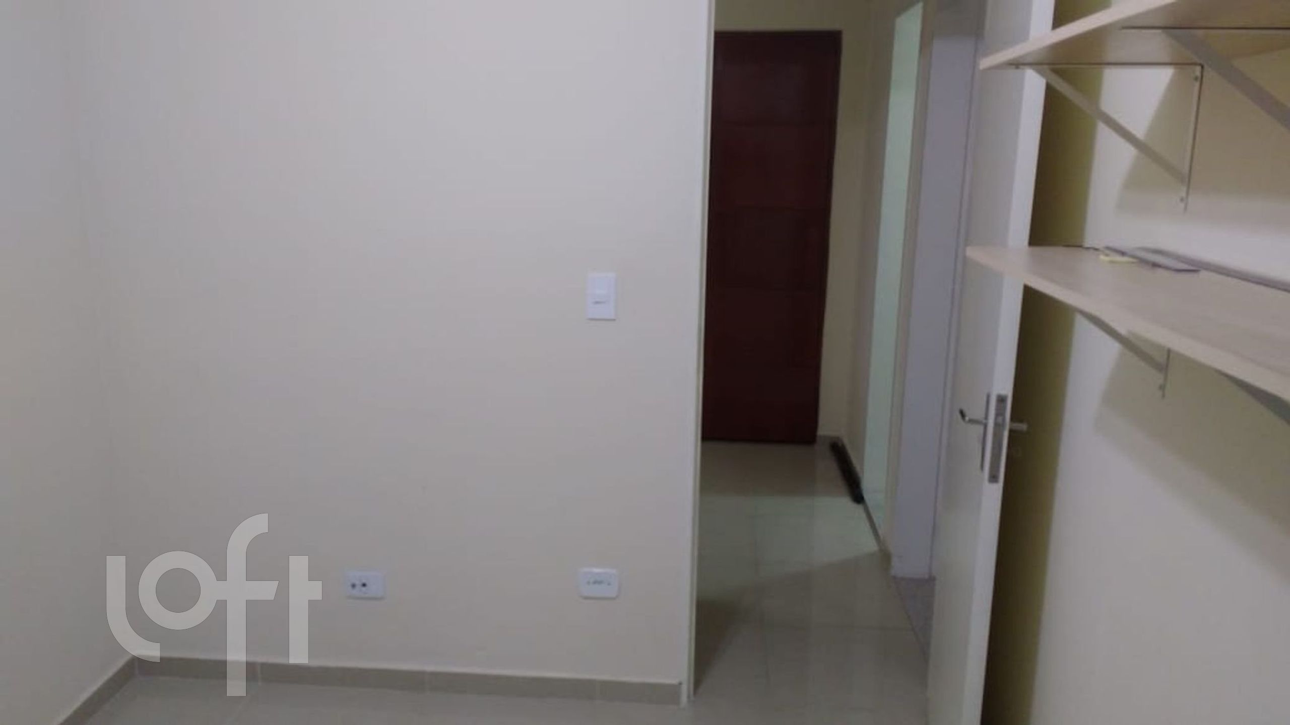 Apartamento à venda com 2 quartos, 40m² - Foto 5