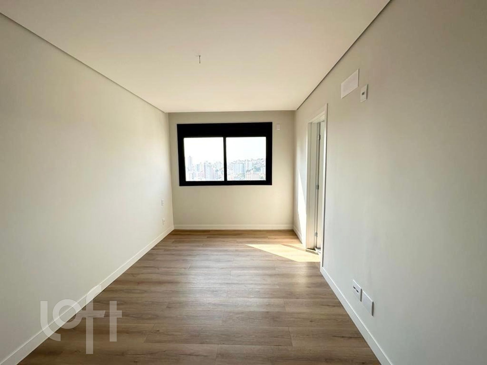 Apartamento à venda com 4 quartos, 186m² - Foto 8