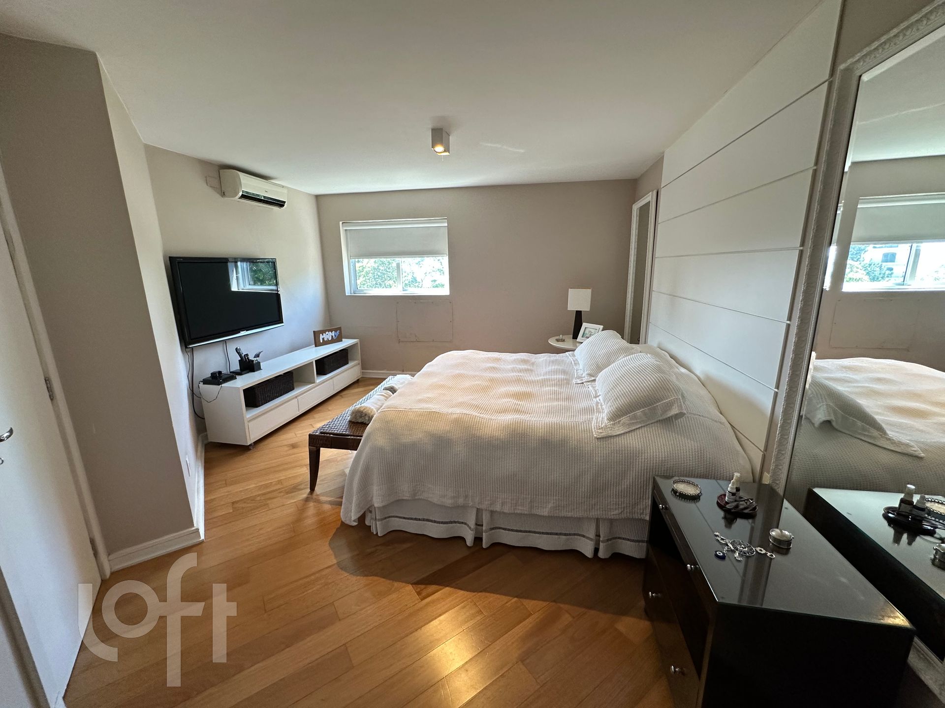 Apartamento à venda com 3 quartos, 271m² - Foto 16