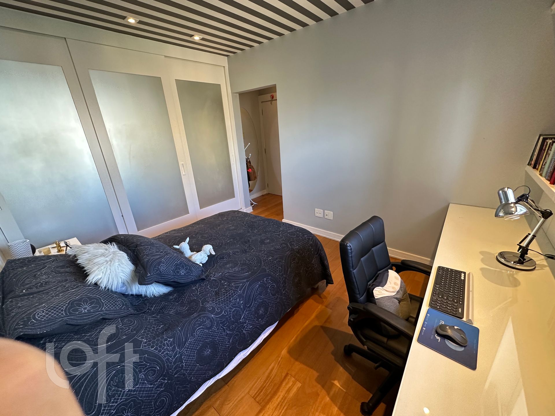 Apartamento à venda com 3 quartos, 271m² - Foto 14