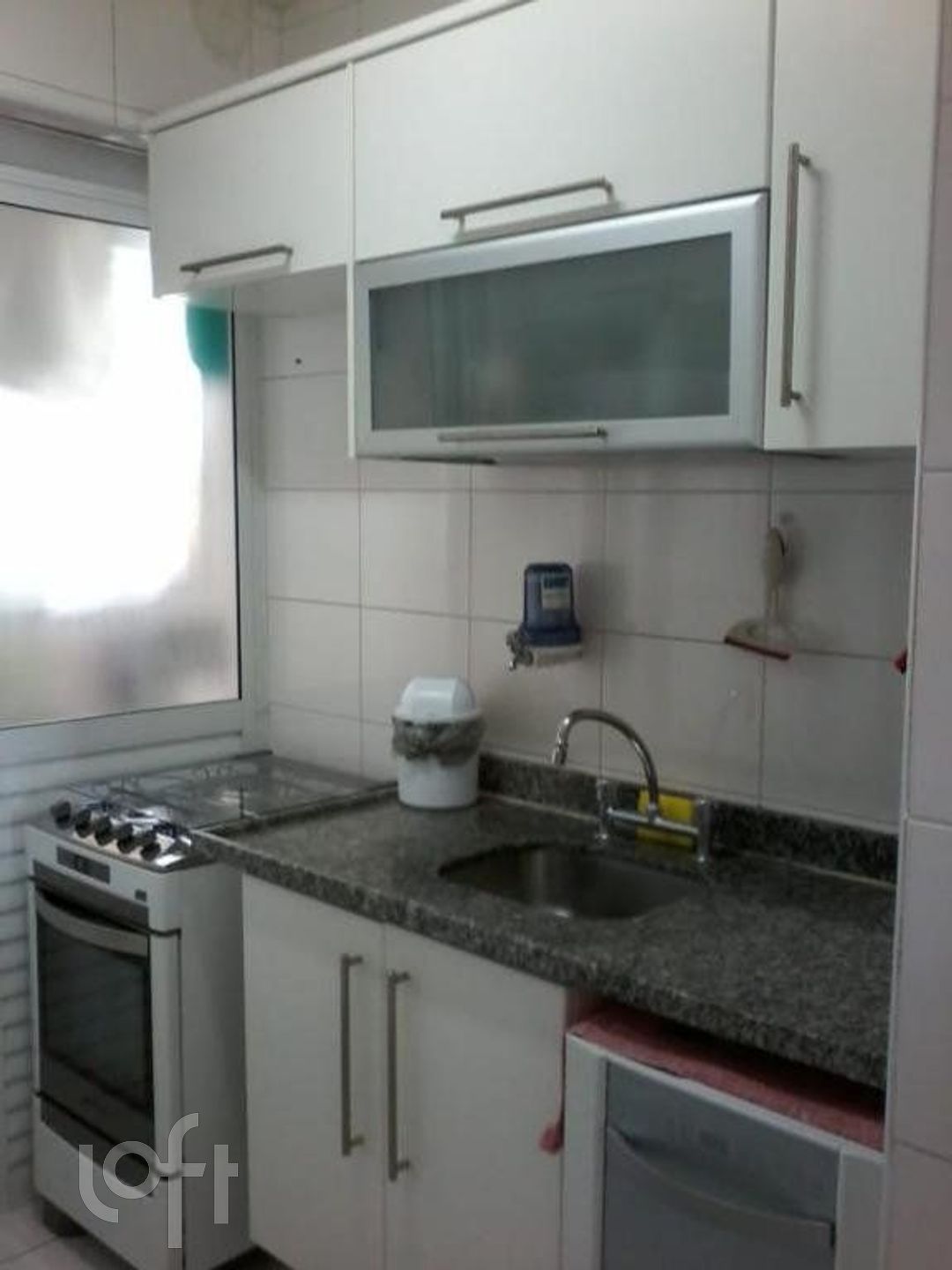 Apartamento à venda com 2 quartos, 67m² - Foto 2