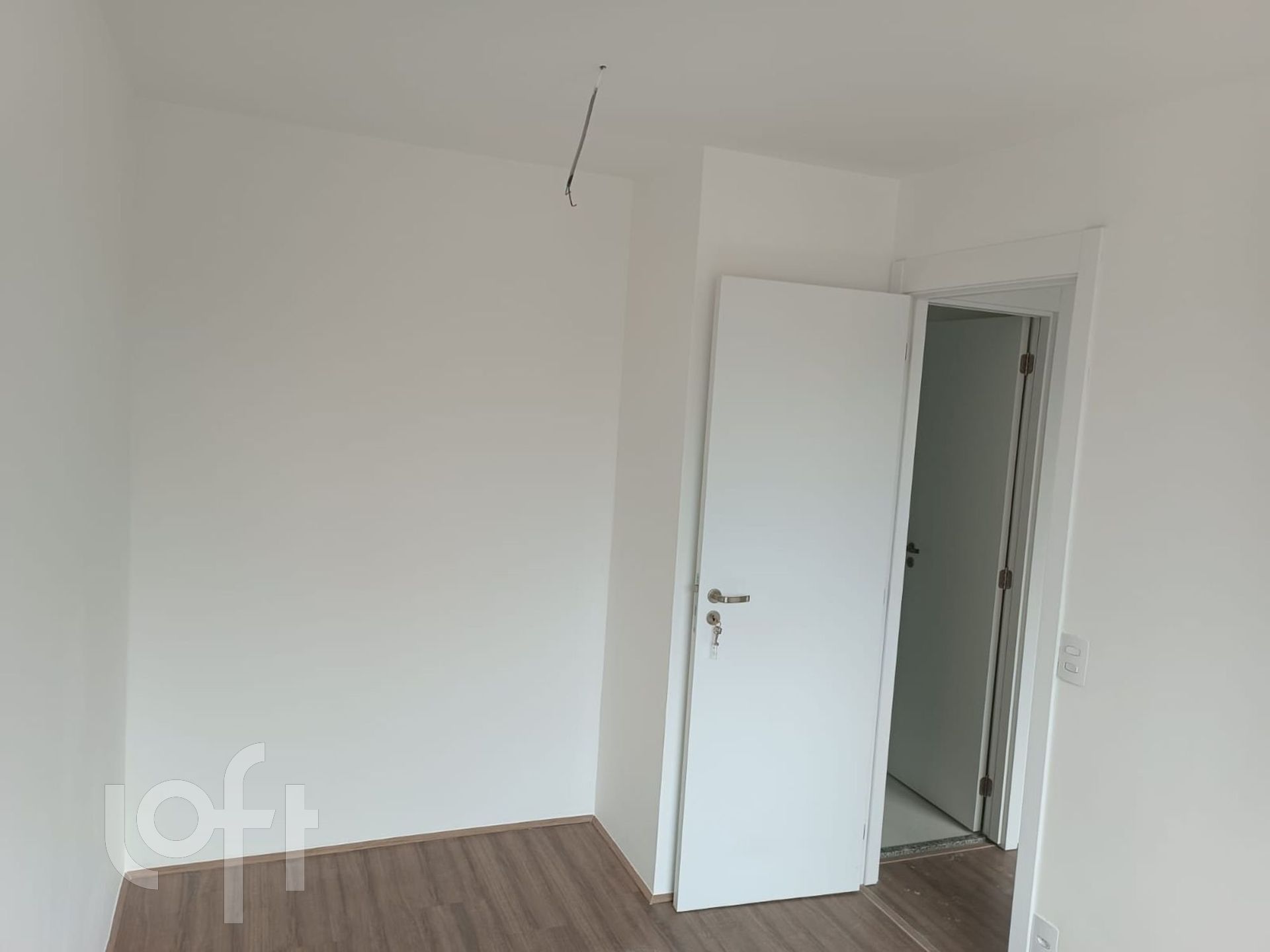 Apartamento à venda com 2 quartos, 38m² - Foto 2