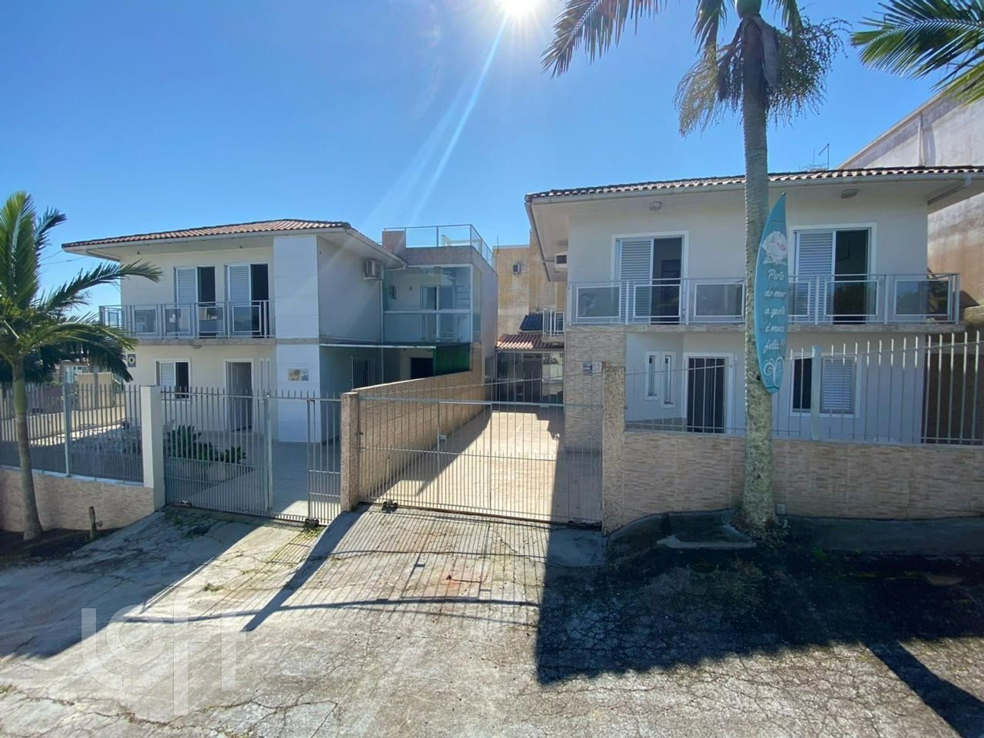 Casa à venda em Ingleses com 270 m², 4 vagas