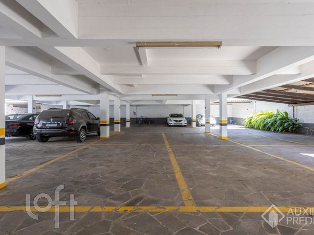 Apartamento com 76m², 2 dormitórios, 1 vaga, Petrópolis em Porto Alegre