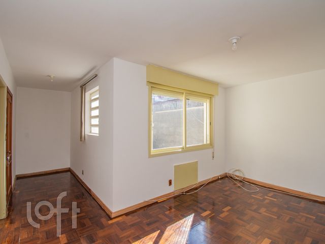 Apartamento com 104m², 2 dormitórios, 1 suíte, 1 vaga, Rio Branco em Porto Alegre