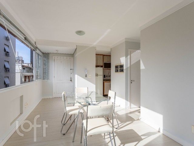 Apartamento com 44m², 1 dormitório, 1 suíte, 1 vaga, Rio Branco em Porto Alegre
