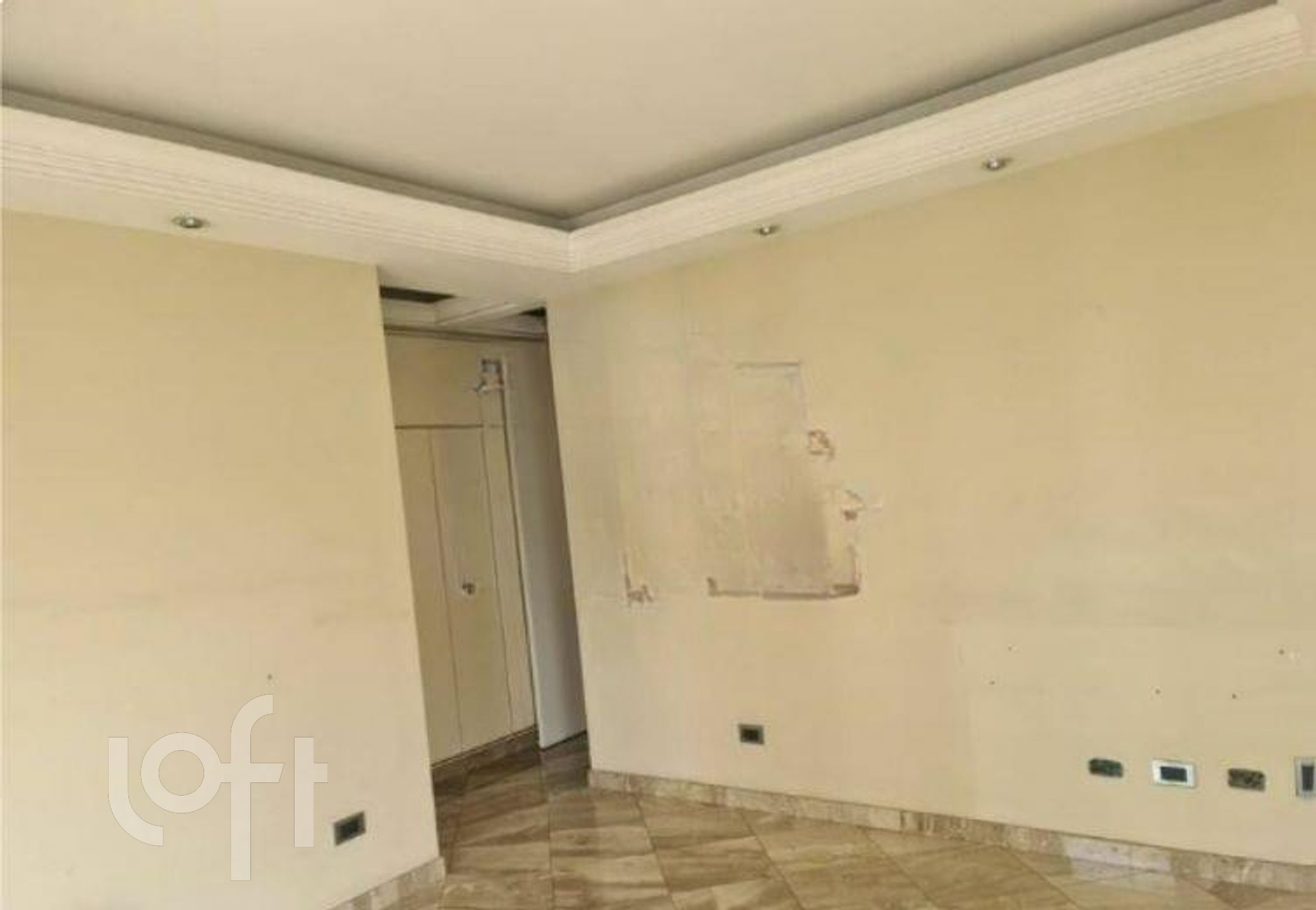 Apartamento à venda com 4 quartos, 237m² - Foto 6