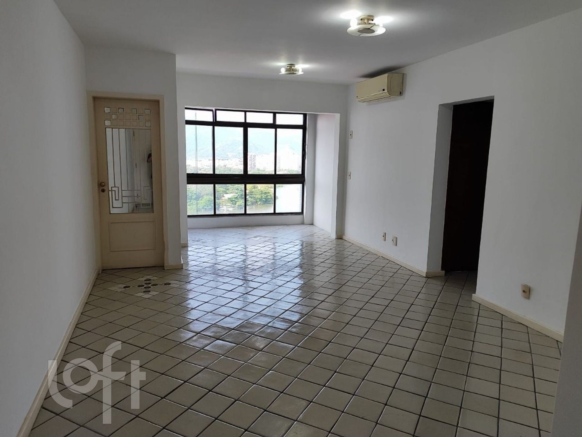 Apartamento à venda em Barra da Tijuca com 176 m², 2 quartos, 3 vagas