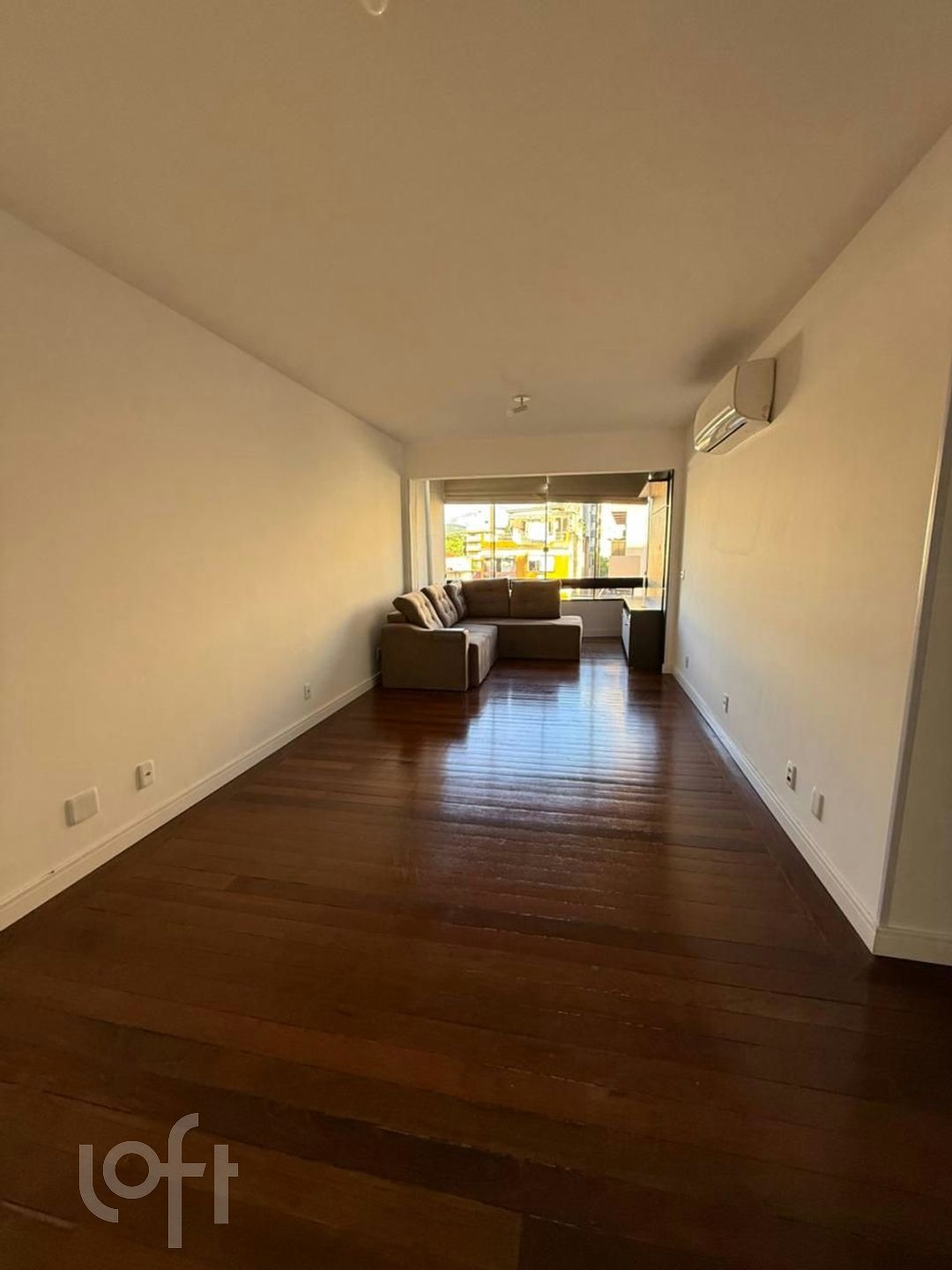 Apartamento com 89m², 3 dormitórios, 1 suíte, 1 vaga, Jardim Botânico em Porto Alegre