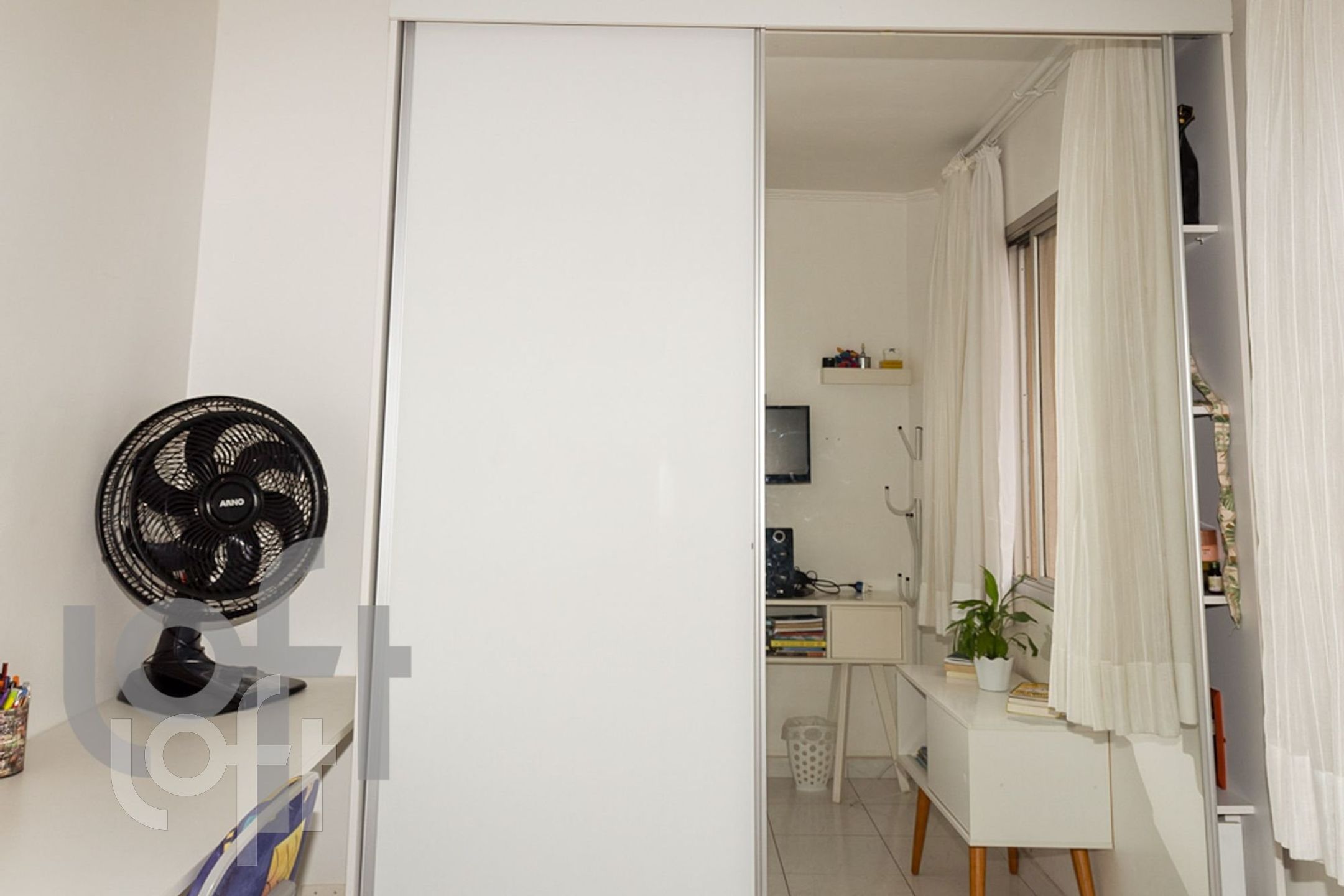 Apartamento à venda com 3 quartos, 77m² - Foto 3