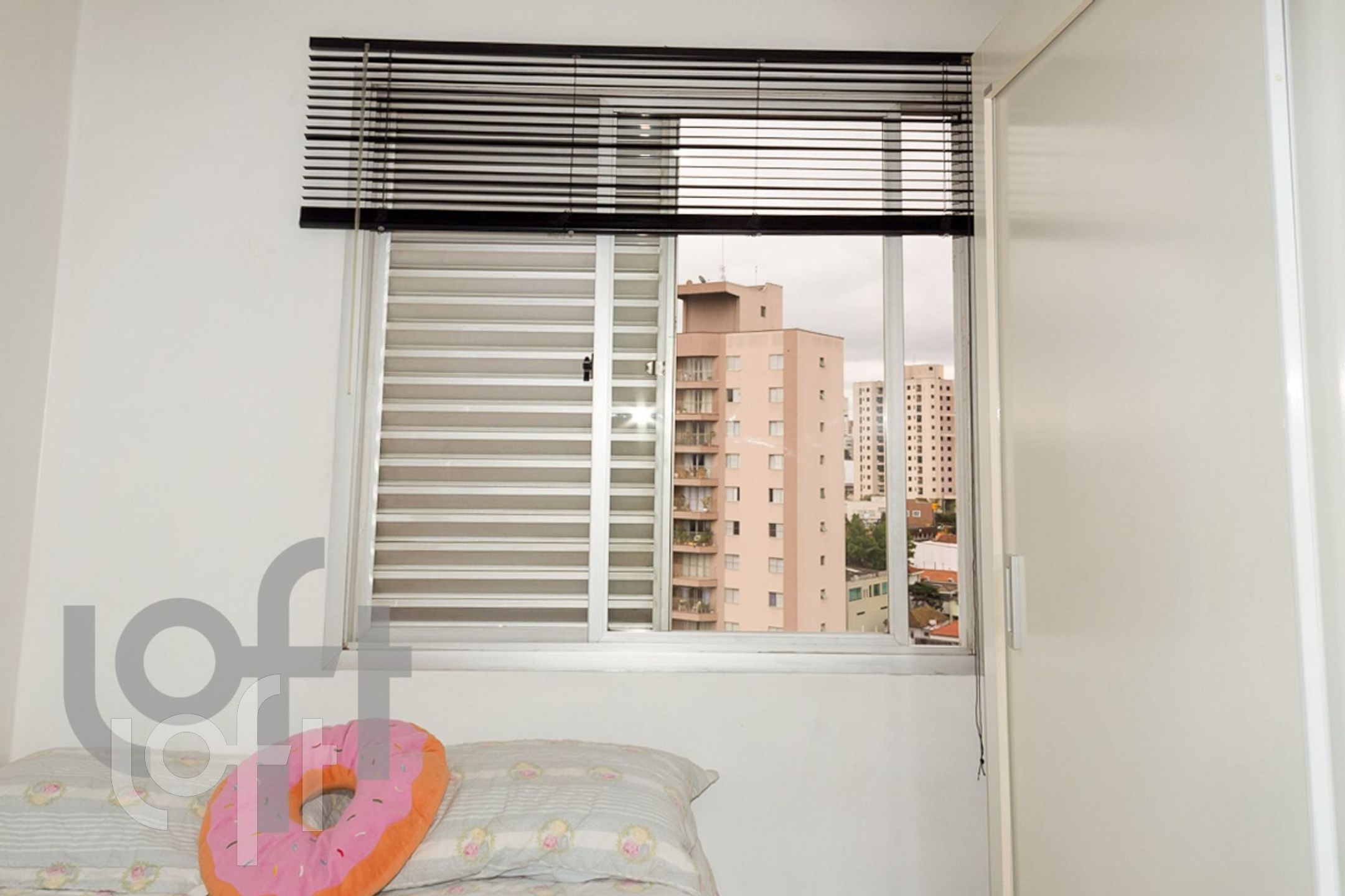 Apartamento à venda com 3 quartos, 77m² - Foto 7