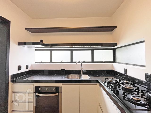 Apartamento com 104m², 2 dormitórios, 1 vaga, Bela Vista em Porto Alegre