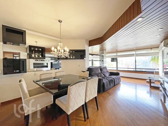 Apartamento com 104m², 2 dormitórios, 1 vaga, Bela Vista em Porto Alegre