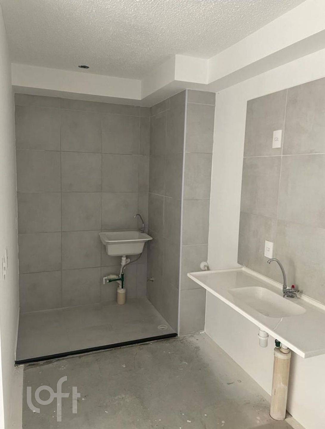 Apartamento à venda com 2 quartos, 34m² - Foto 2