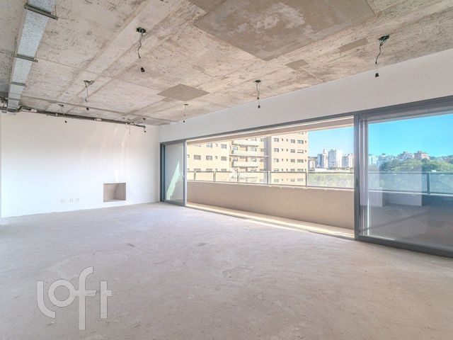 Apartamento com 159m², 3 dormitórios, 3 suítes, 2 vagas, Jardim Europa em Porto Alegre