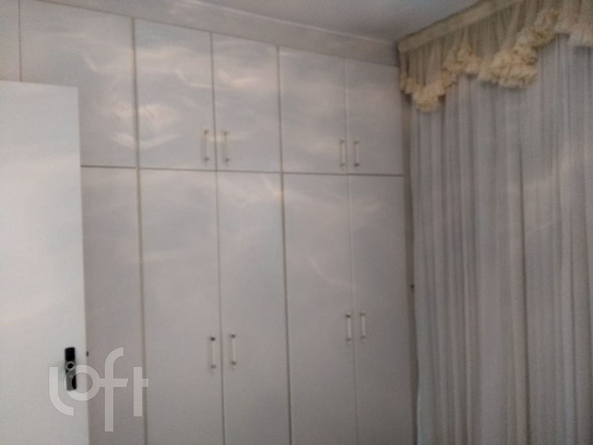 Apartamento à venda com 3 quartos, 70m² - Foto 3