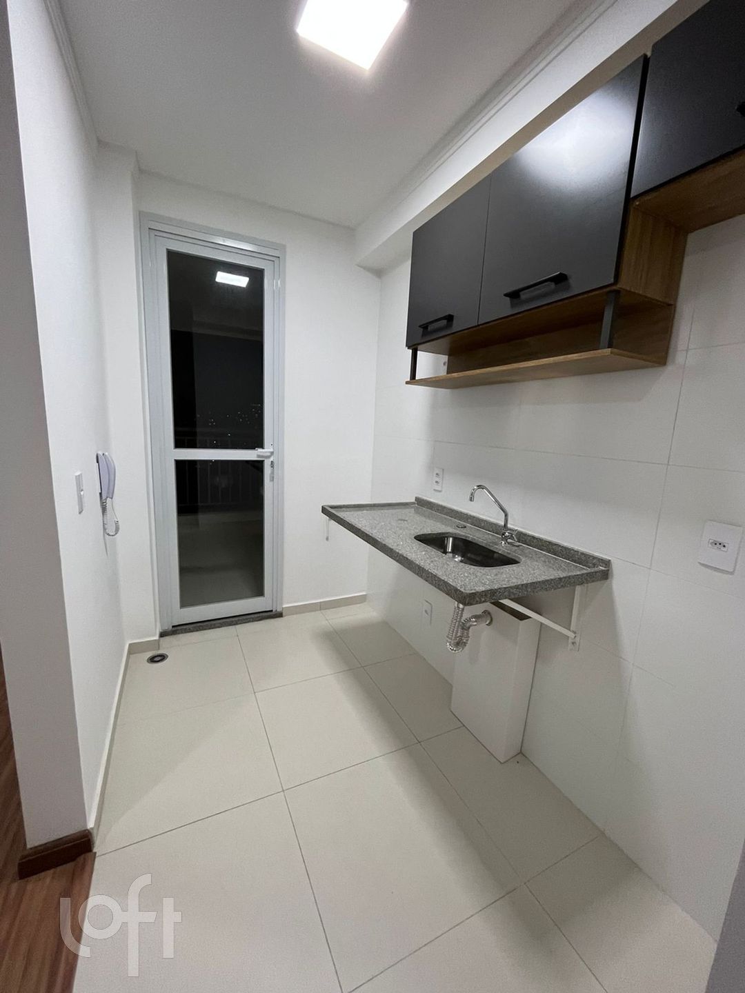 Apartamento à venda com 1 quarto, 38m² - Foto 5