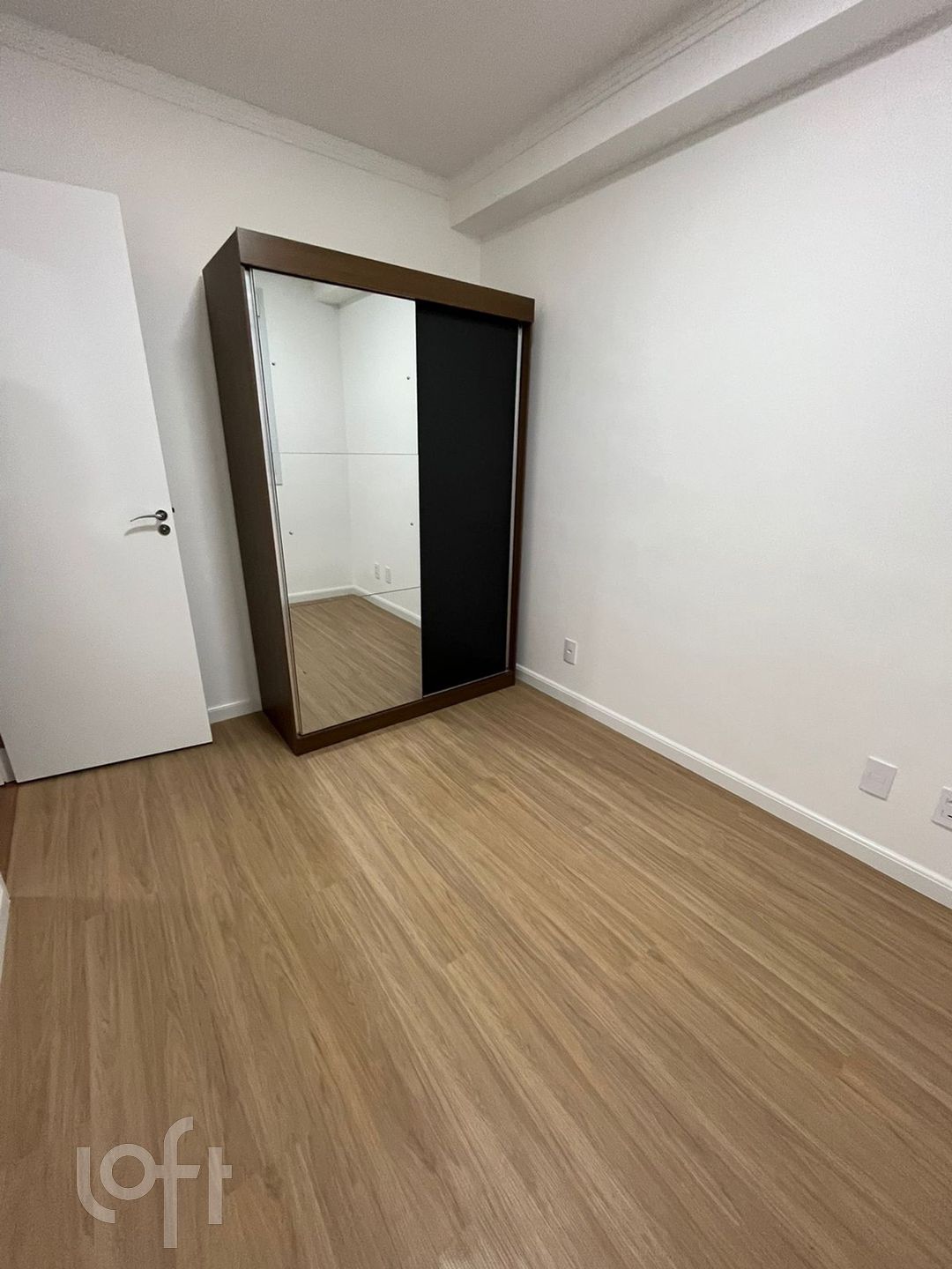 Apartamento à venda com 1 quarto, 38m² - Foto 3