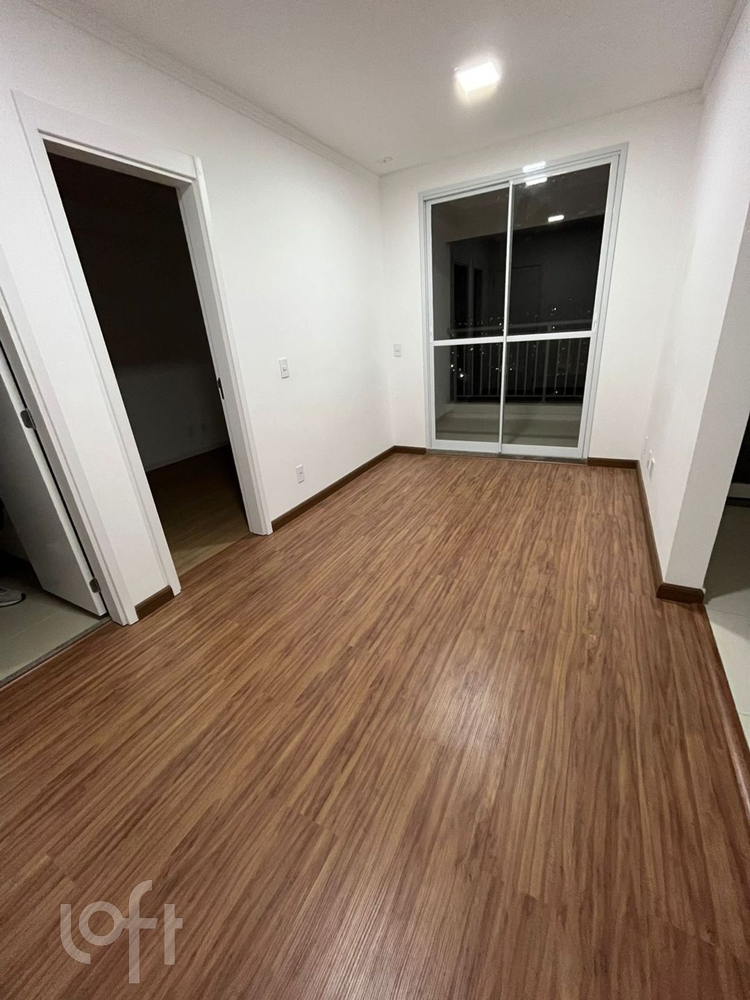 Apartamento à venda com 1 quarto, 38m² - Foto 1