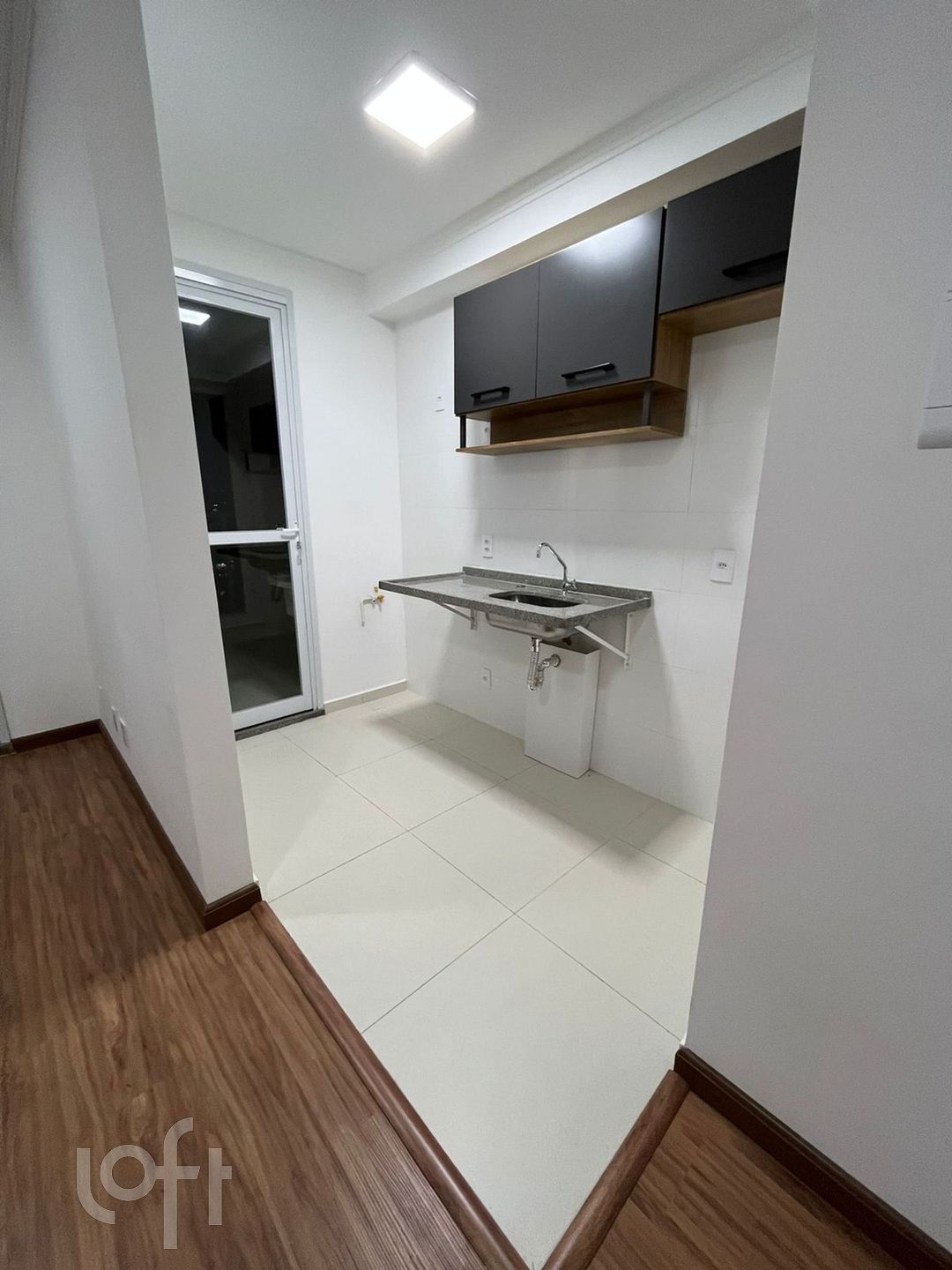 Apartamento à venda com 1 quarto, 38m² - Foto 6