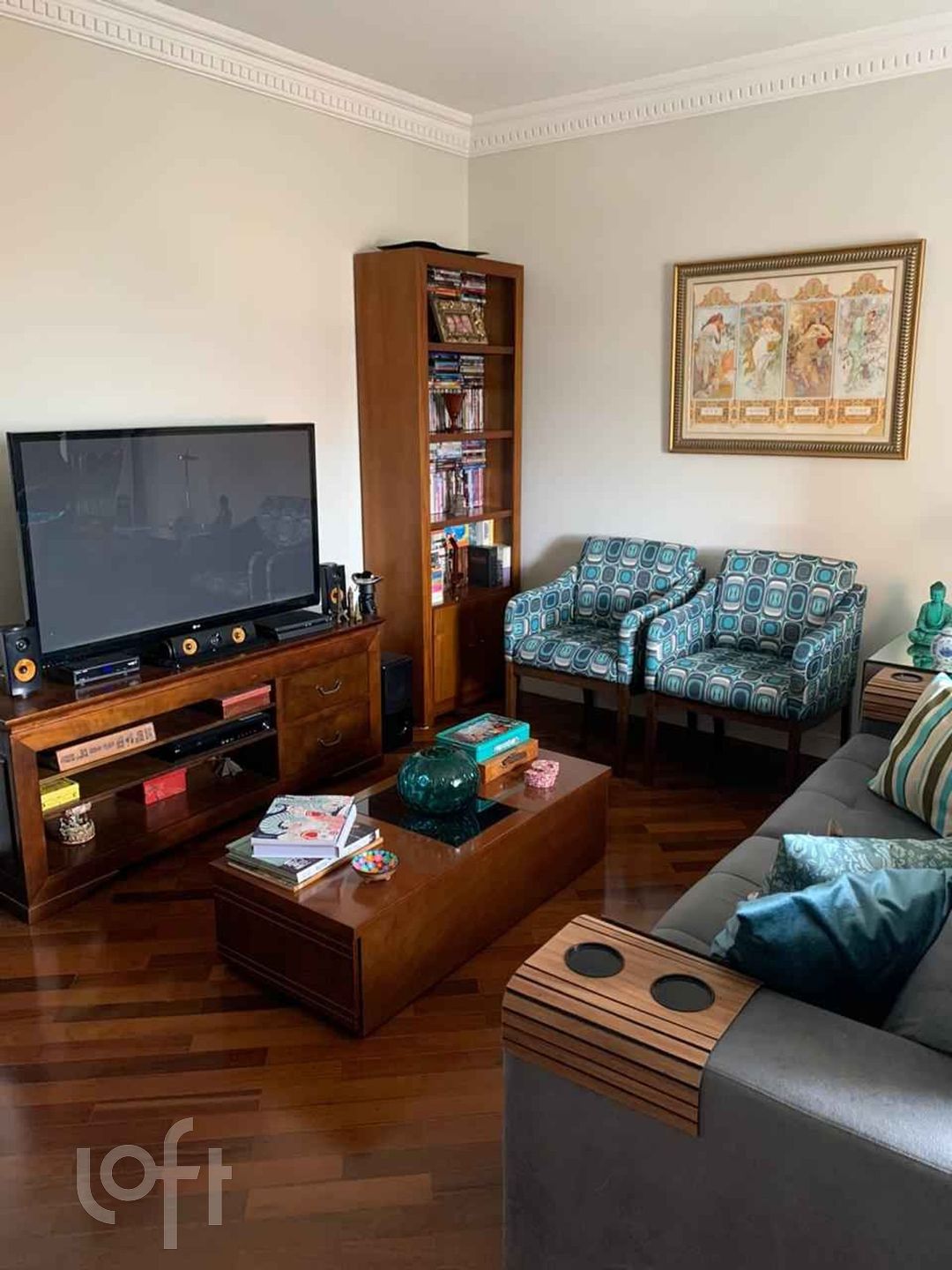 Apartamento à venda com 3 quartos, 117m² - Foto 1