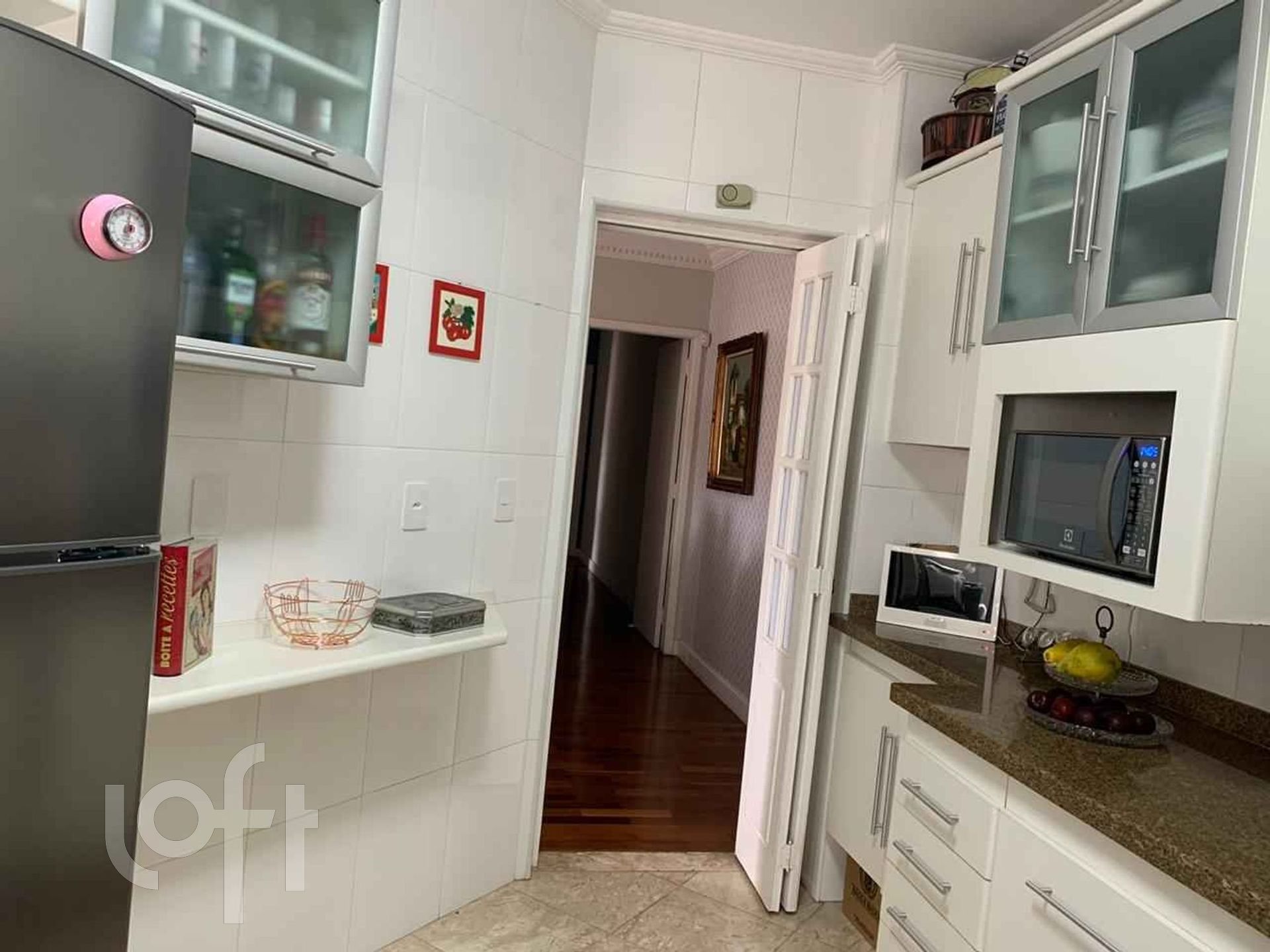 Apartamento à venda com 3 quartos, 117m² - Foto 13