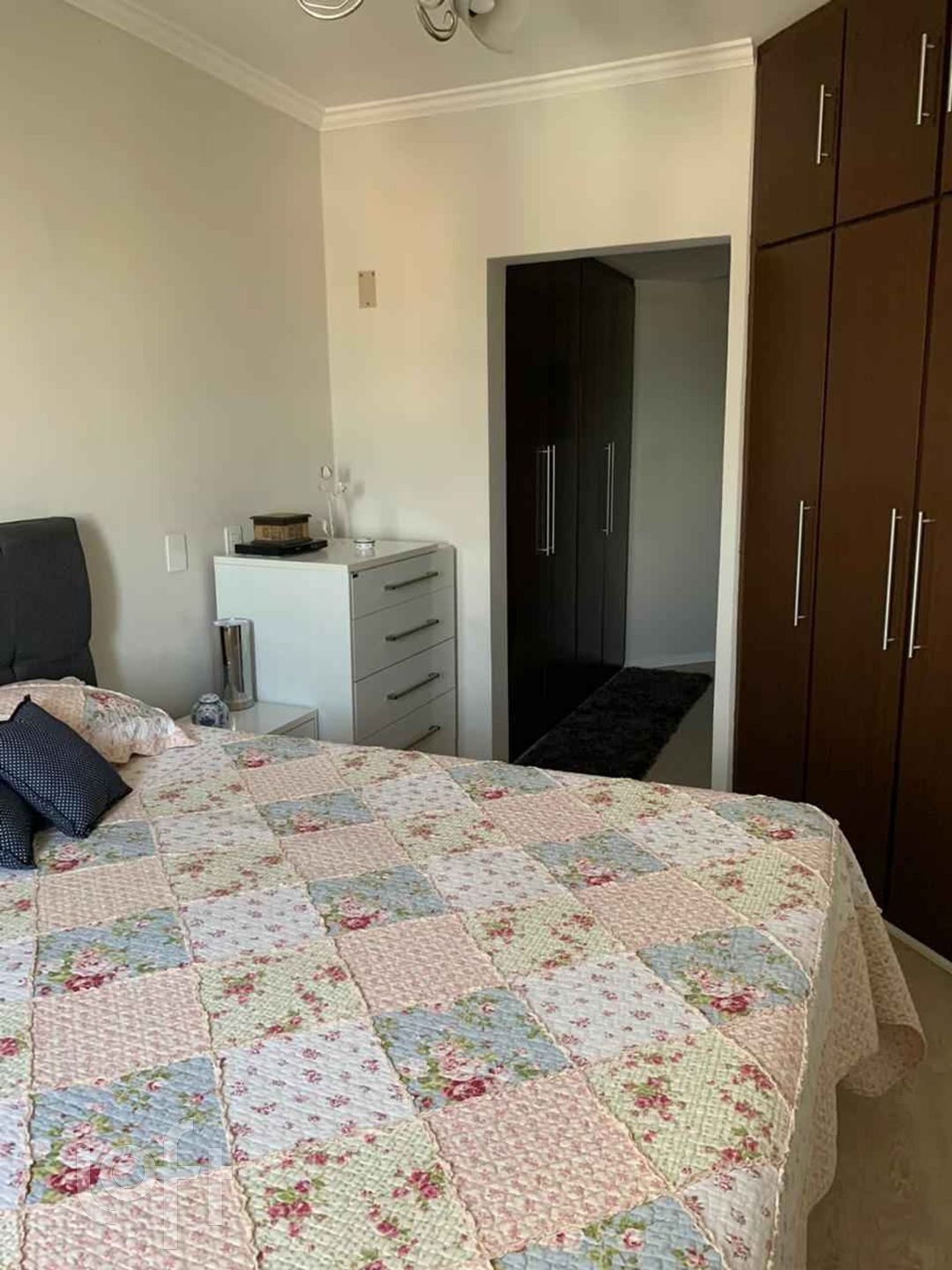 Apartamento à venda com 3 quartos, 117m² - Foto 2