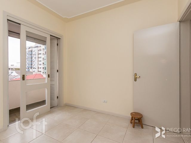 Apartamento com 102m², 3 dormitórios, 1 suíte, Menino Deus em Porto Alegre