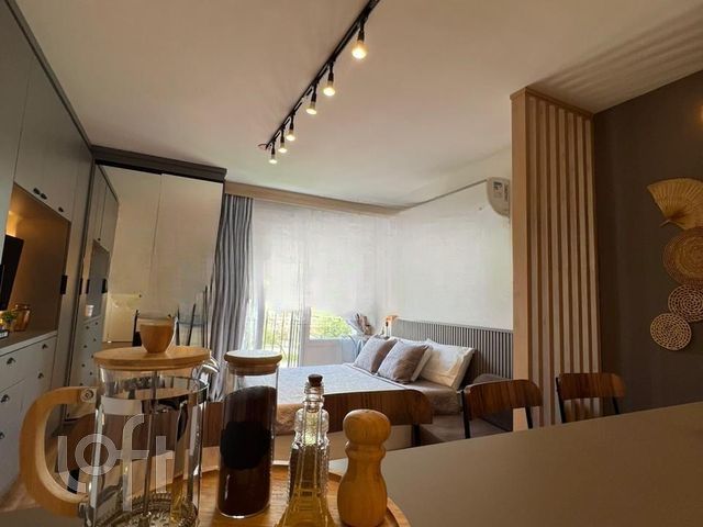 Apartamento com 30m², 1 dormitório, 1 vaga, Jardim Botânico em Porto Alegre