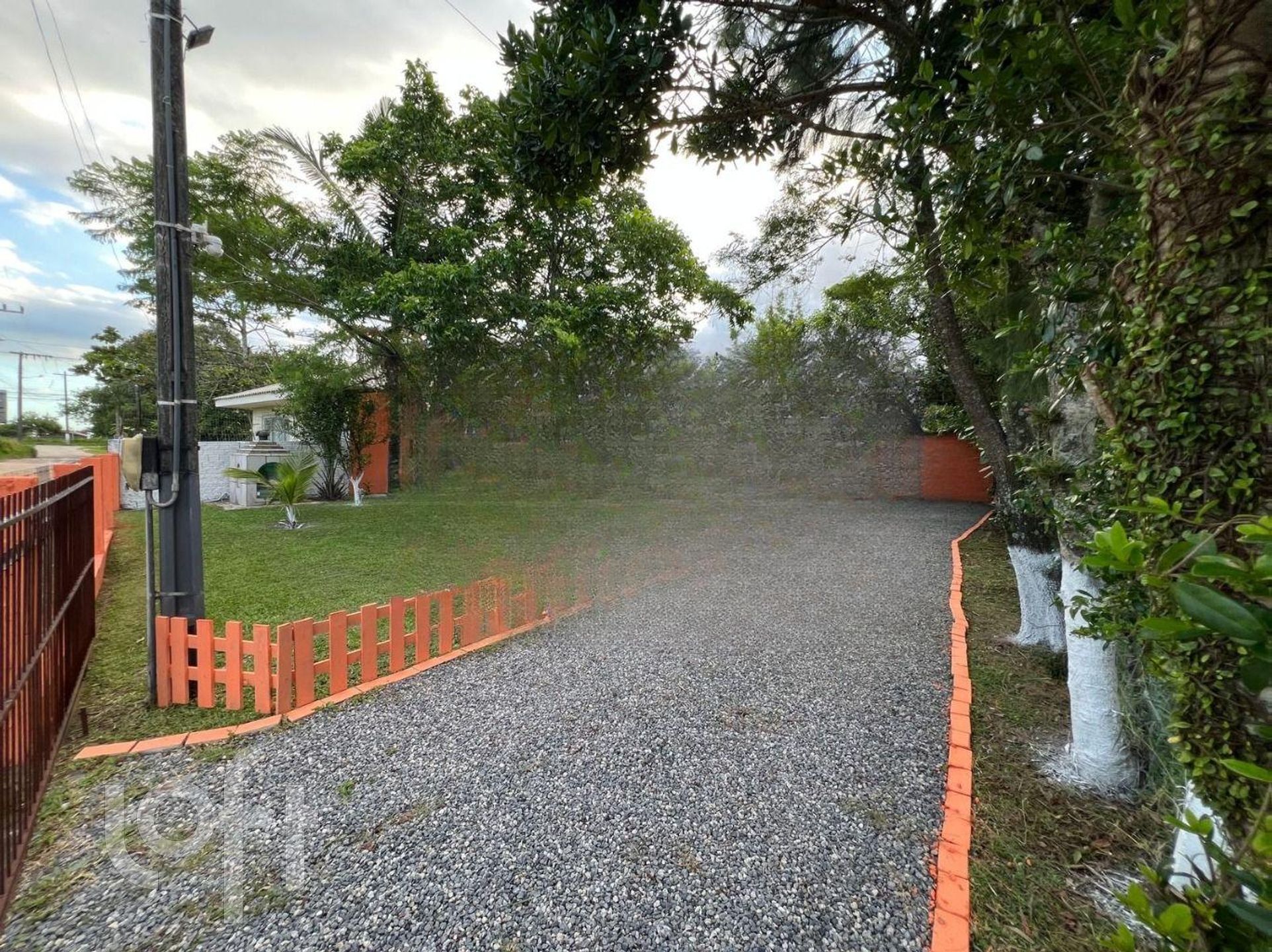 Casa à venda em Passagem do Maciambu com 110 m², 3 quartos, 2 vagas