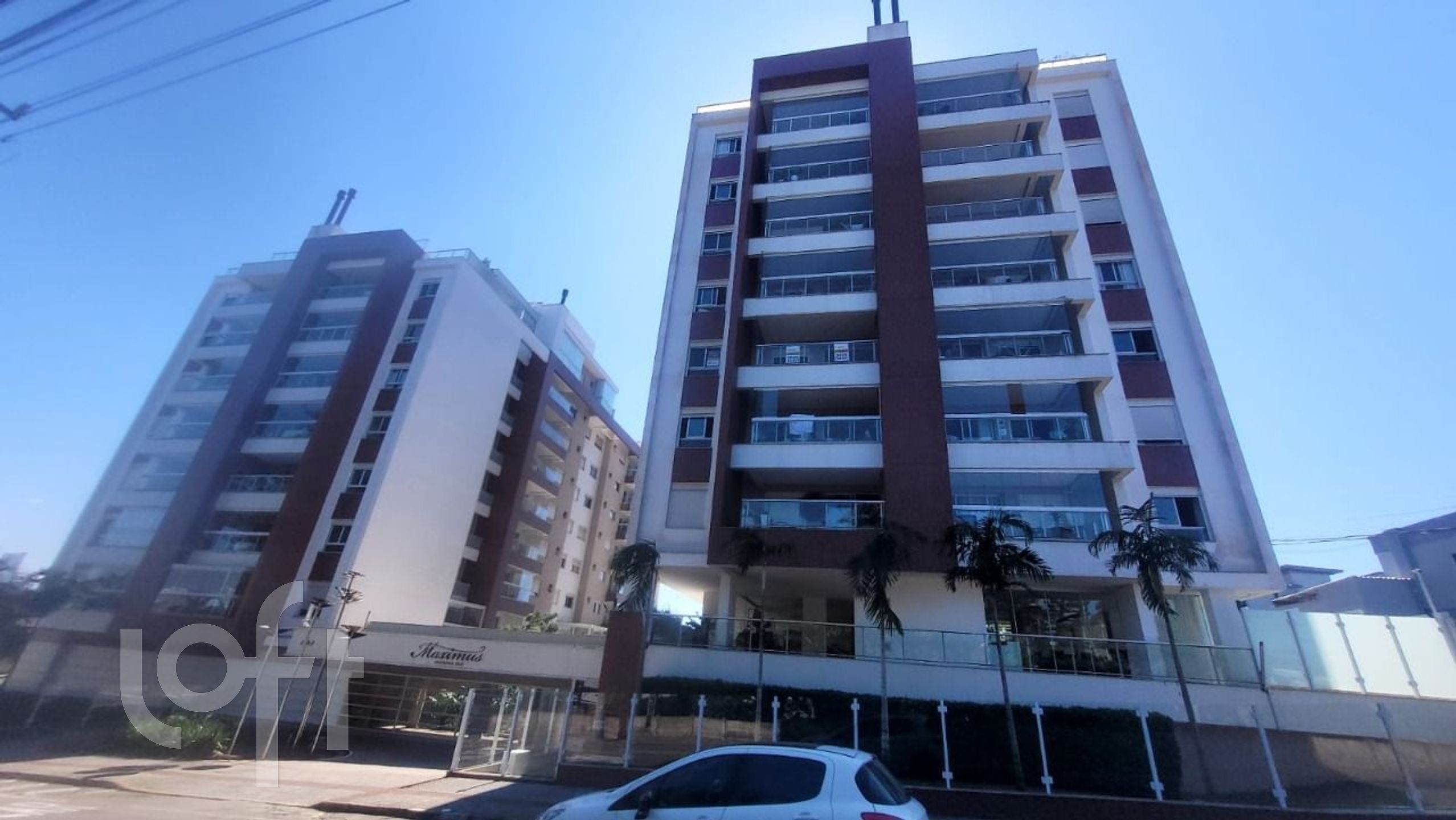 Apartamento 3dorm 1suíte, vista mar, de frente, condomínio Club completo, excepcional localização