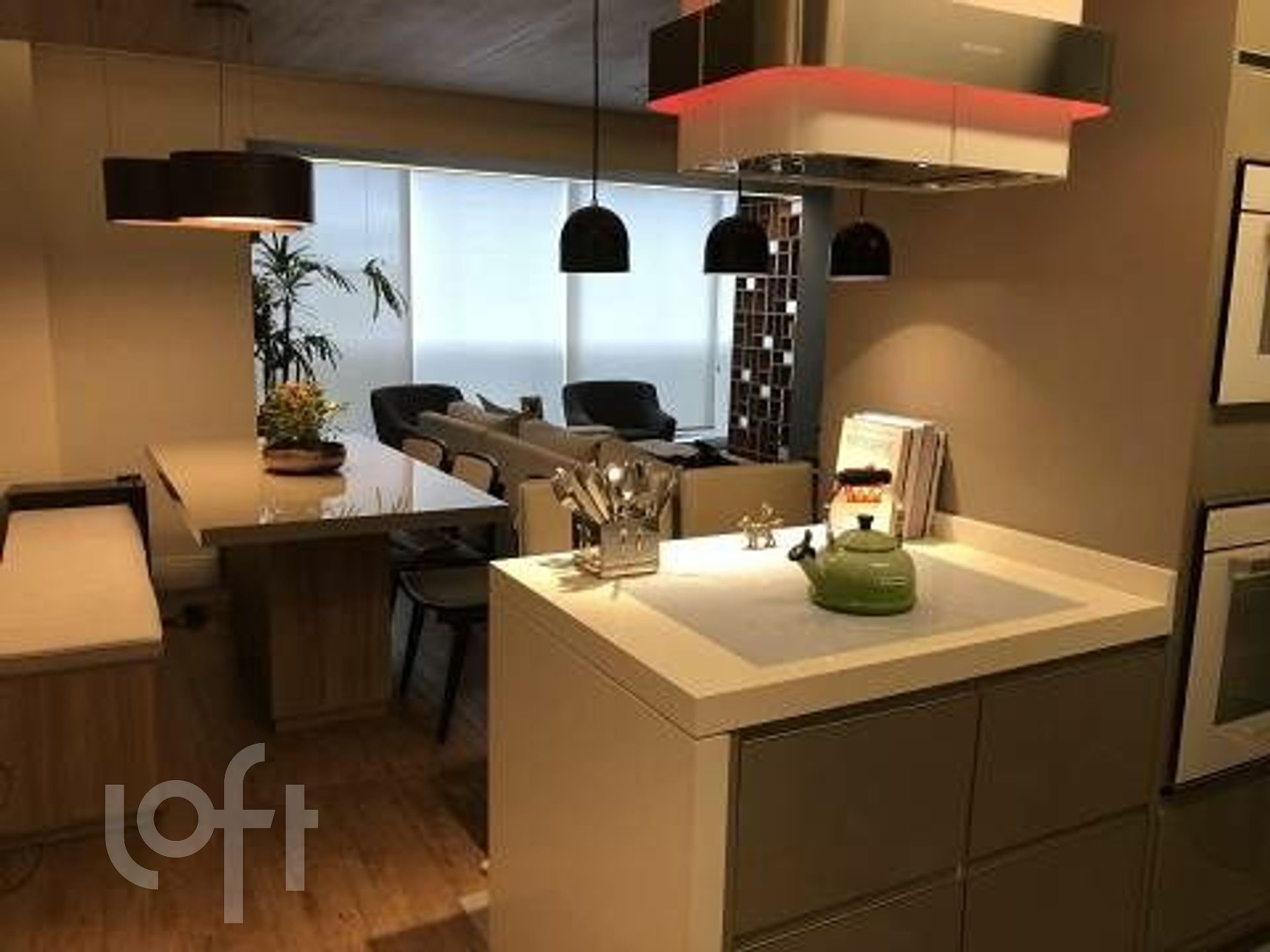 Apartamento à venda com 1 quarto, 81m² - Foto 4