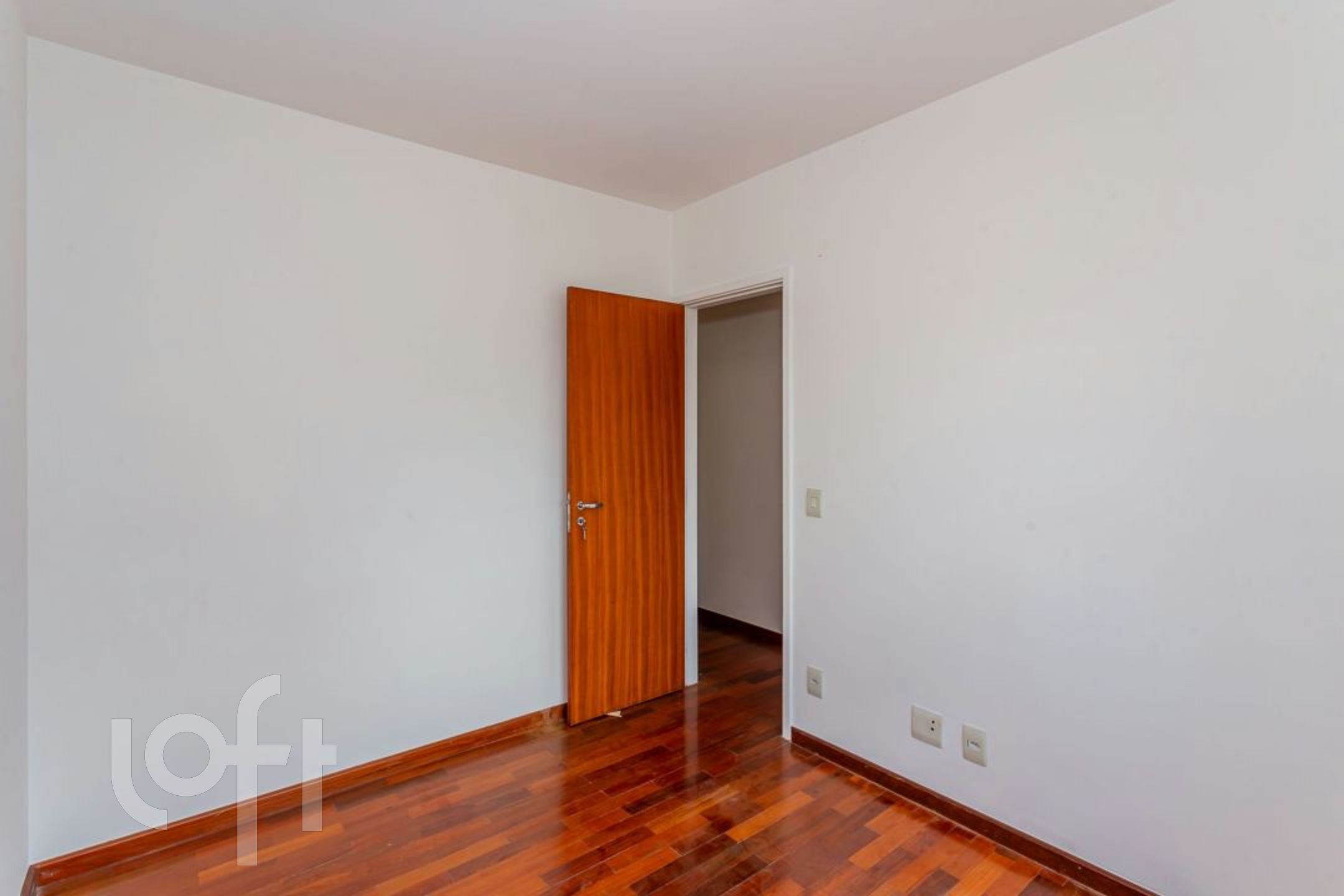 Apartamento à venda com 3 quartos, 110m² - Foto 23