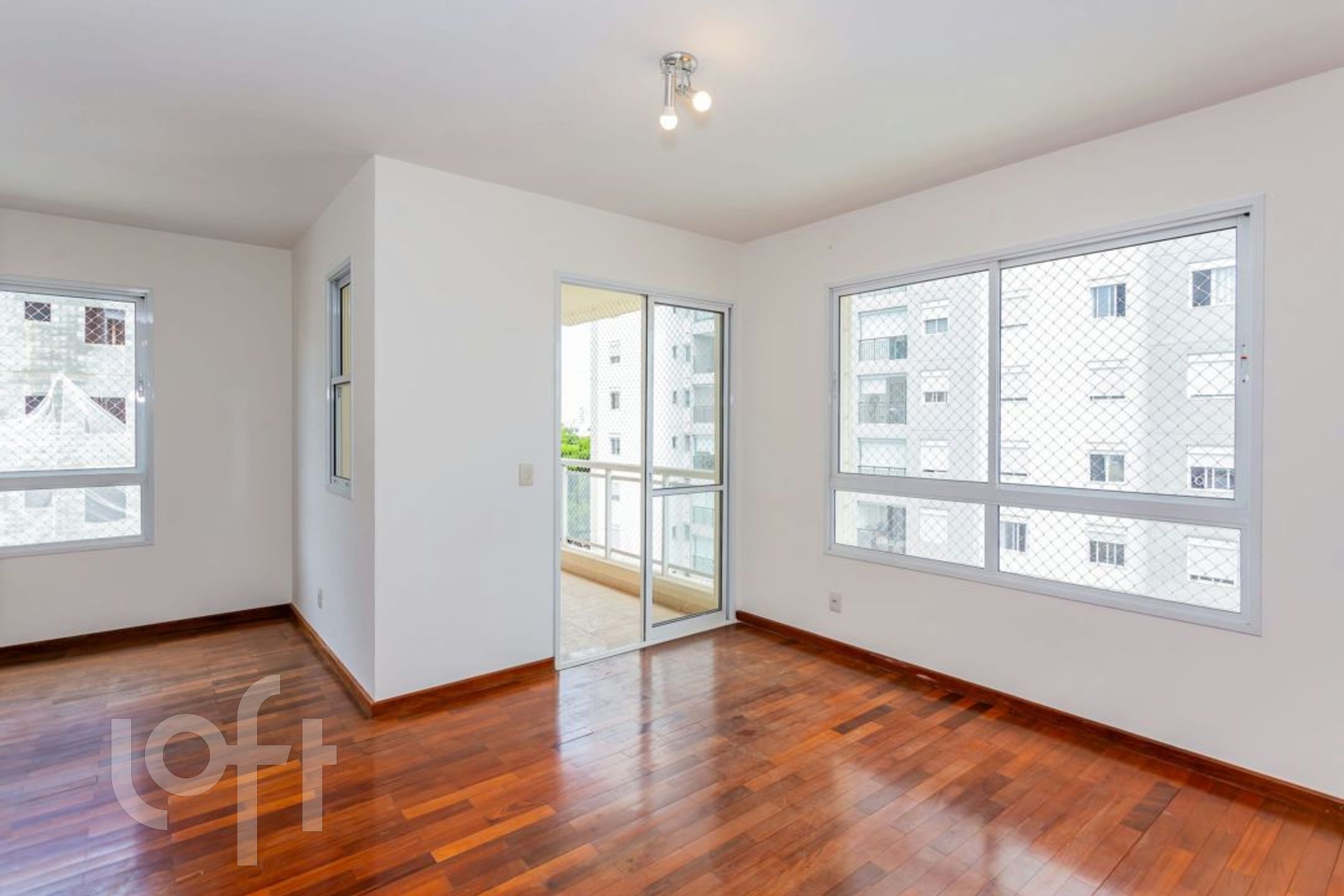 Apartamento à venda com 3 quartos, 110m² - Foto 8