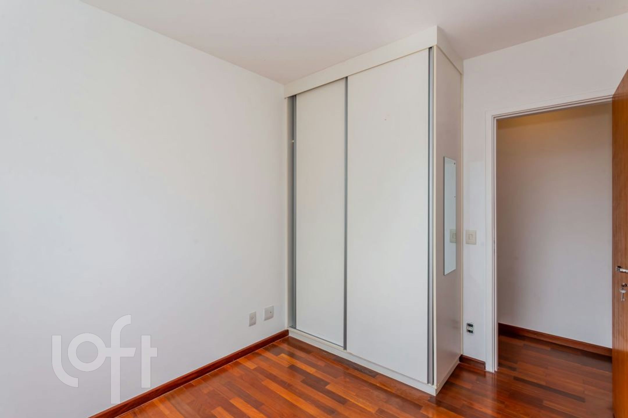 Apartamento à venda com 3 quartos, 110m² - Foto 19