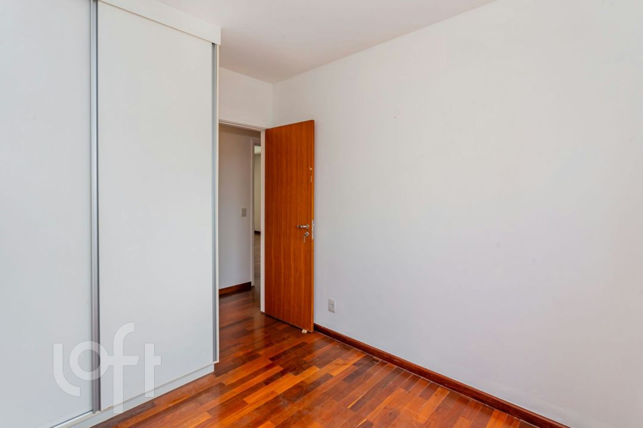 Apartamento à venda com 3 quartos, 110m² - Foto 18