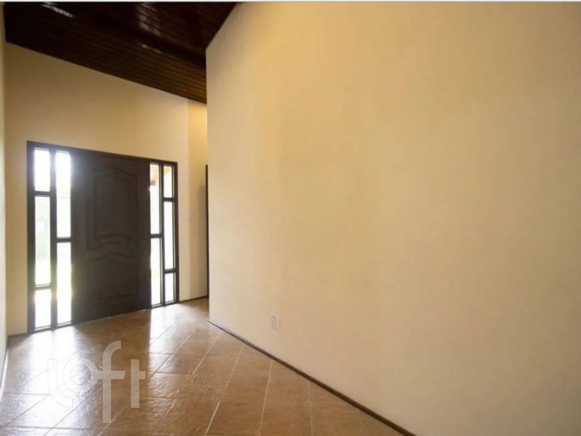 Casa à venda com 3 quartos, 600m² - Foto 8