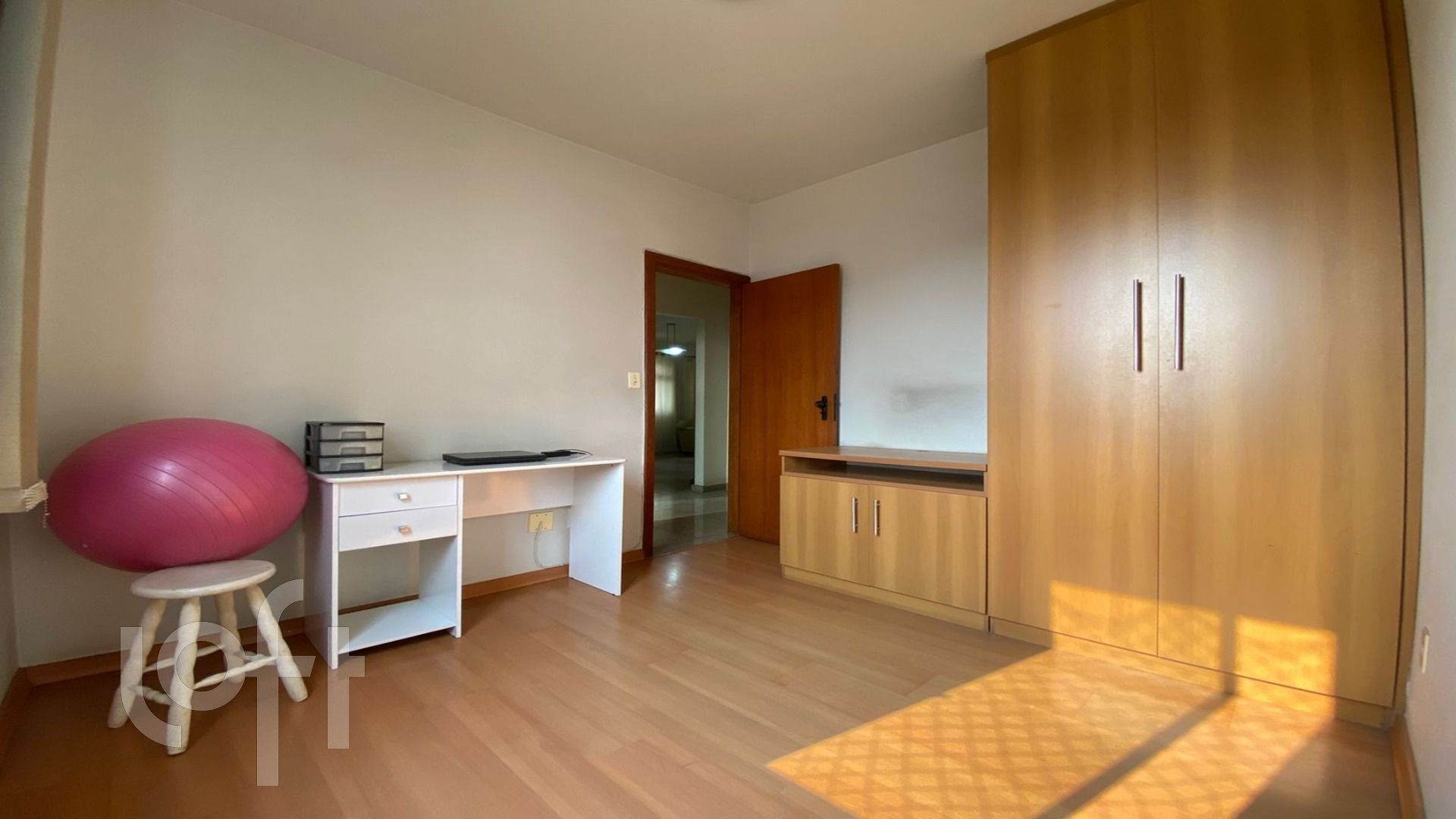 Apartamento à venda com 4 quartos, 150m² - Foto 18