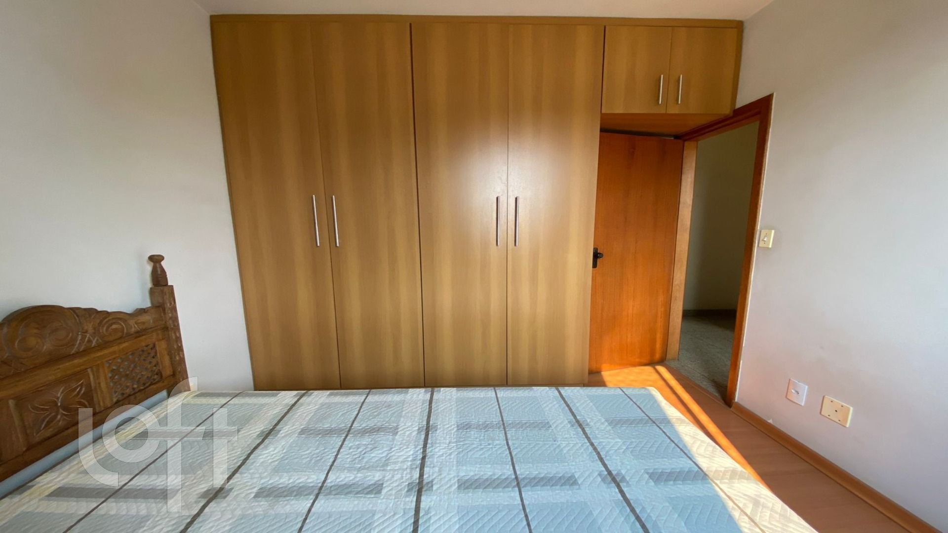 Apartamento à venda com 4 quartos, 150m² - Foto 25