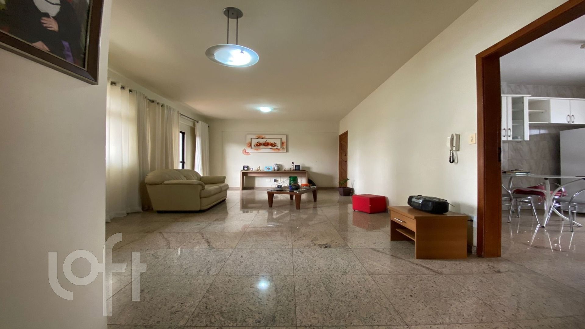 Apartamento à venda com 4 quartos, 150m² - Foto 7