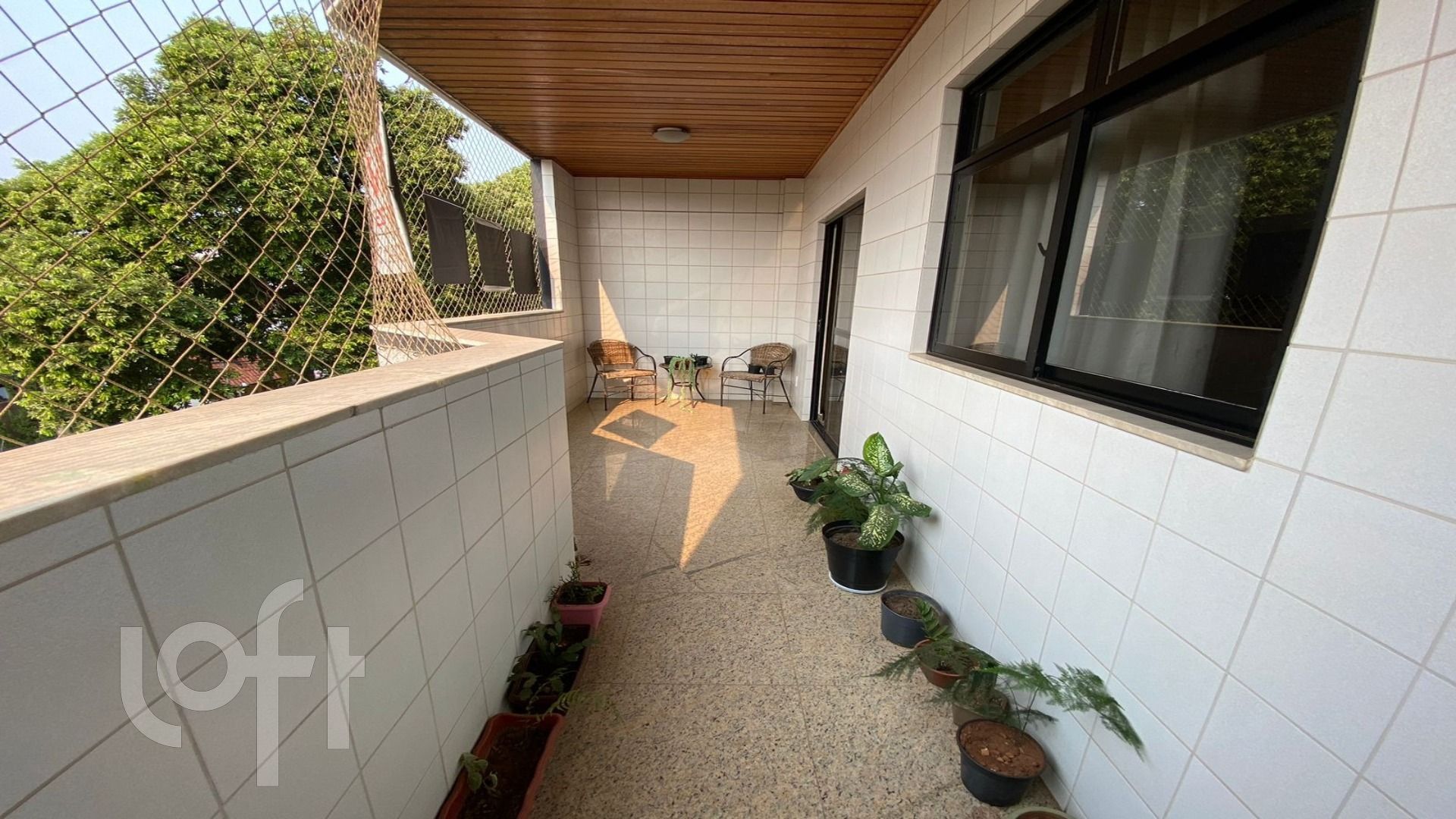 Apartamento à venda com 4 quartos, 150m² - Foto 3