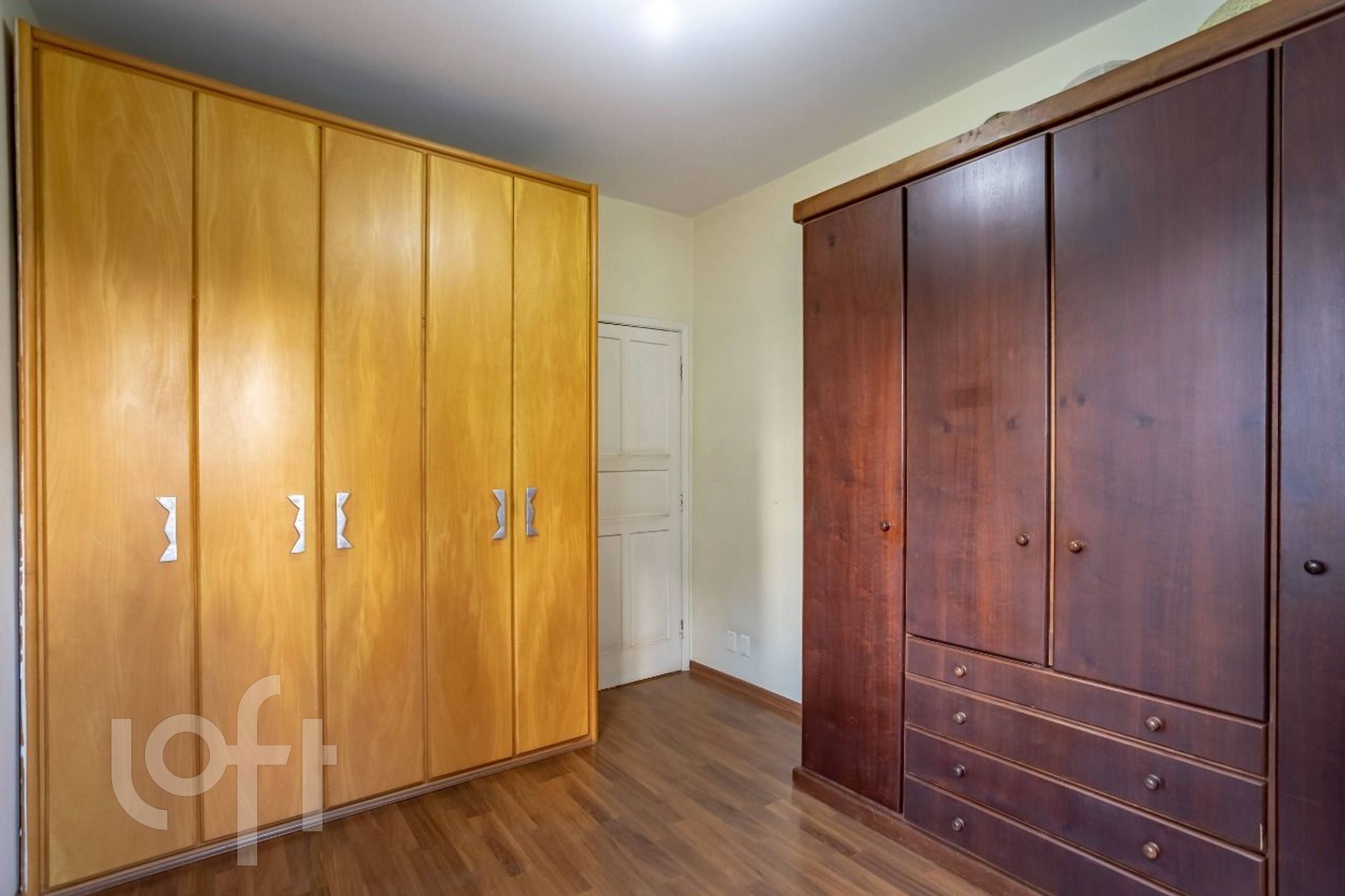 Casa à venda com 3 quartos, 310m² - Foto 18