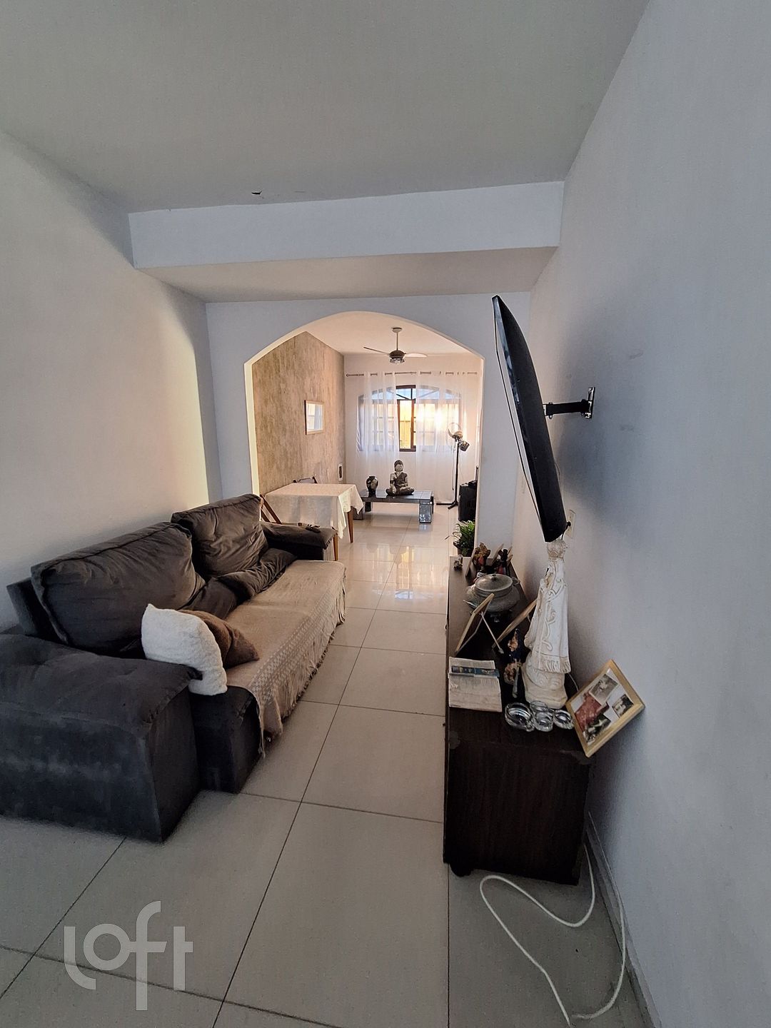 Venda de Casa com 3 quarto(s), 1 suíte(s), por R$ 420.0 mil em Praça Seca.