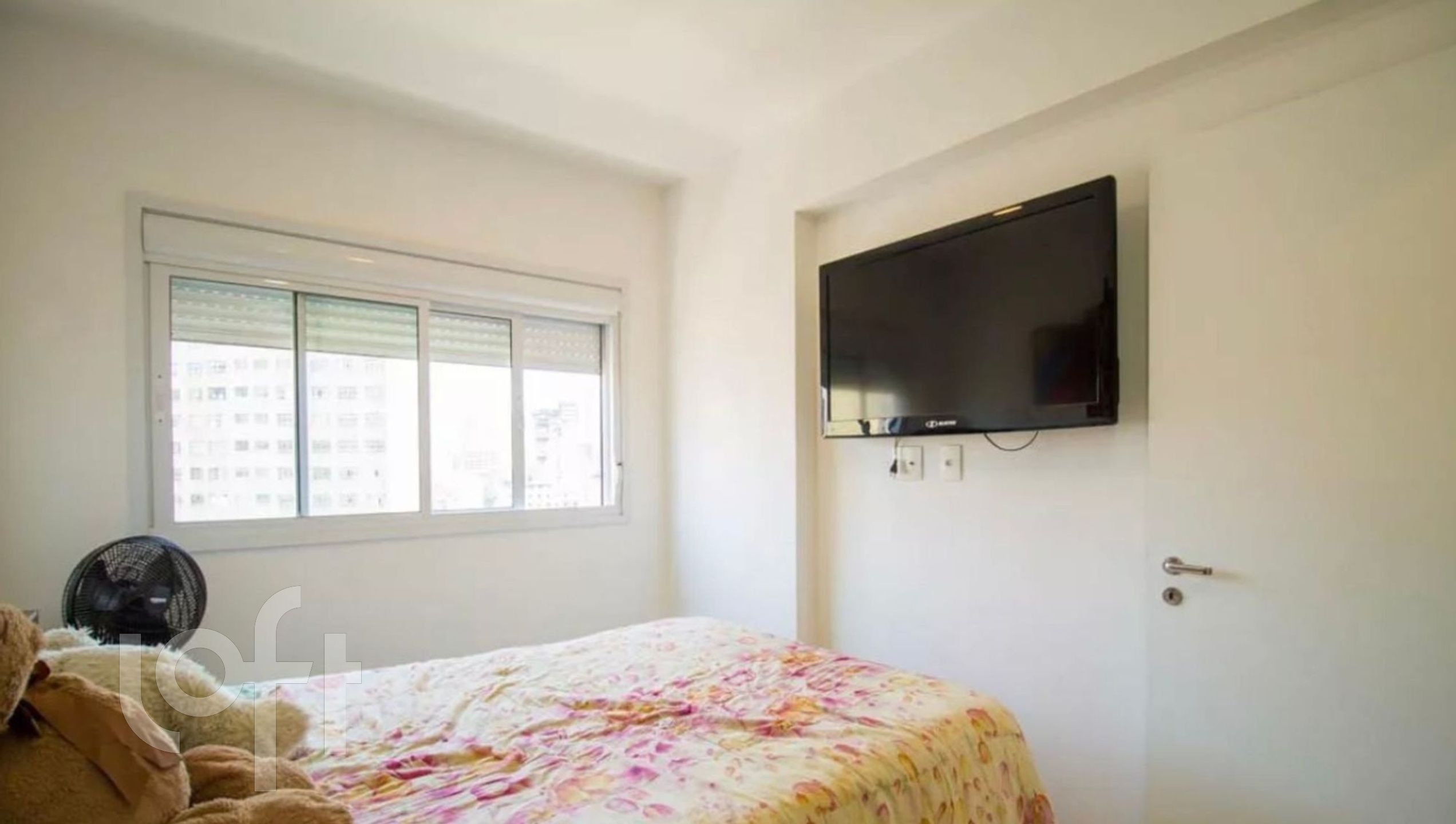 Apartamento à venda com 1 quarto, 40m² - Foto 3